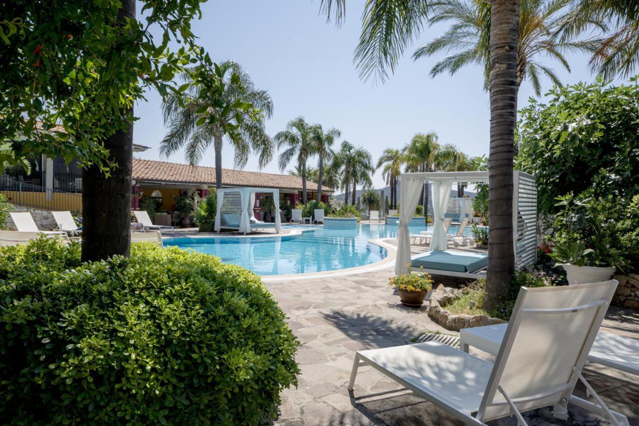 Cruccuris Resort - Adults Only Виласимиус Екстериор снимка